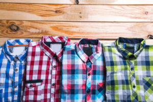 Comprendre l’esthétique unique de la marque Hollister dans la mode actuelle
