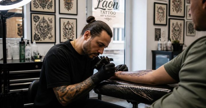 découvrez un tatoueur à laon alliant créativité et professionnalisme pour des réalisations uniques et personnalisées. transformez vos idées en œuvres d'art sur peau.